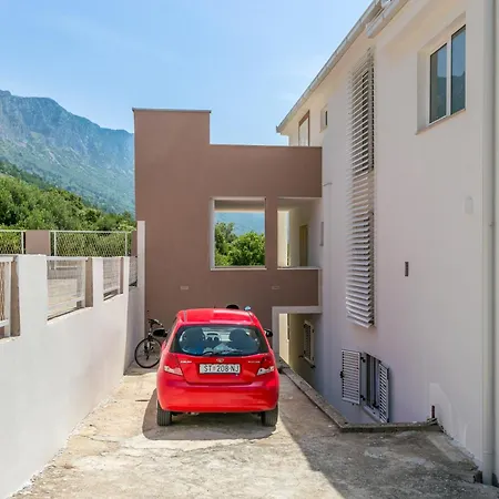 With A Parking Space Podaca, Makarska - 6736