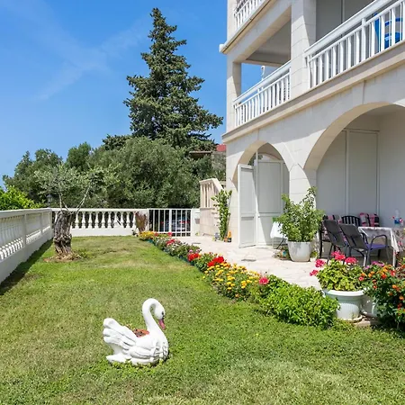 With A Parking Space Podaca, Makarska - 6736 Apartment Podaca