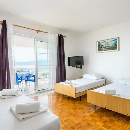 With Parking Space Podaca, Makarska - 6736 Podaca